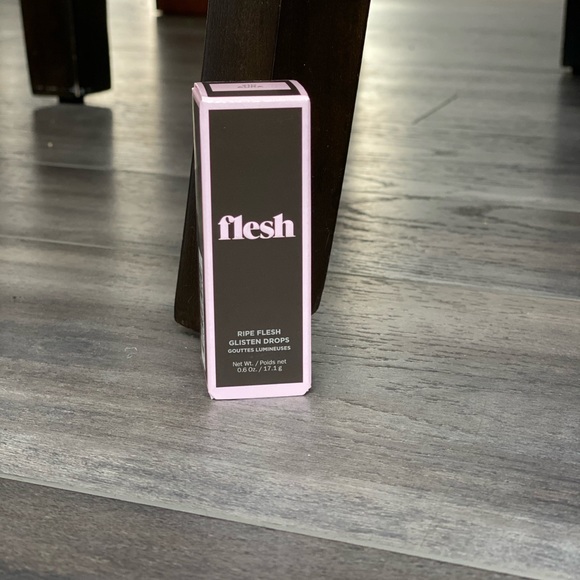 Flesh glisten drops - Picture 1 of 1